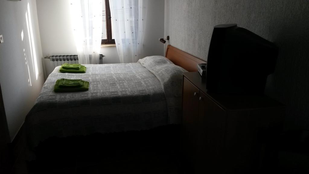 Apartments Soric โรวีน ภายนอก รูปภาพ